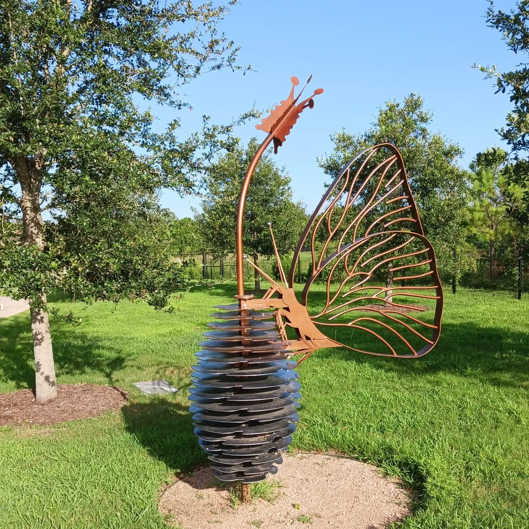 Why Modern Gardeners Are Bringing Folklore Inside with Heavy Resin Sculptures