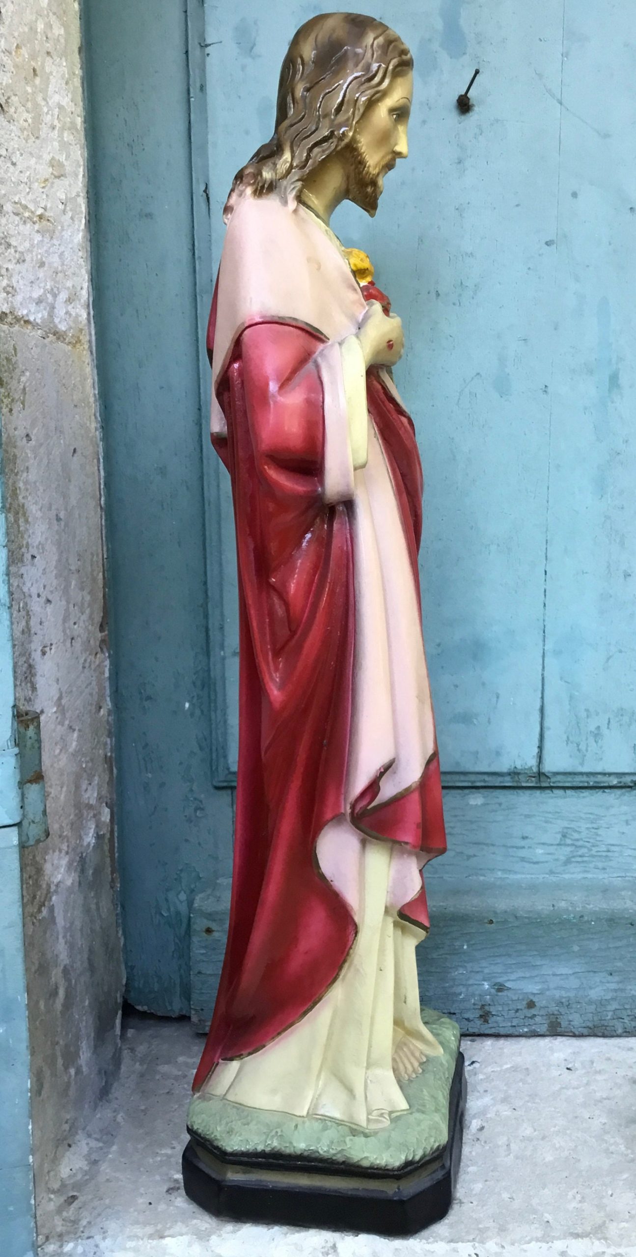 The Craftsmanship Behind Hand-Painted Religious Sculptures for Public and Private Gardens