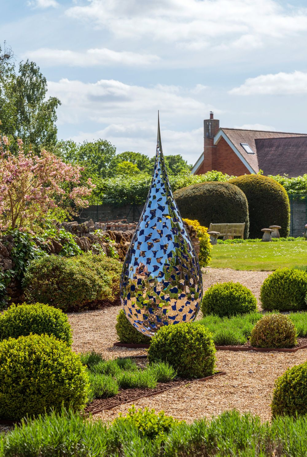 Artful Living: Creative Ways To Use Sculpture In The Garden - David ... in Saint John By Donatello 20 Wall D̩cor