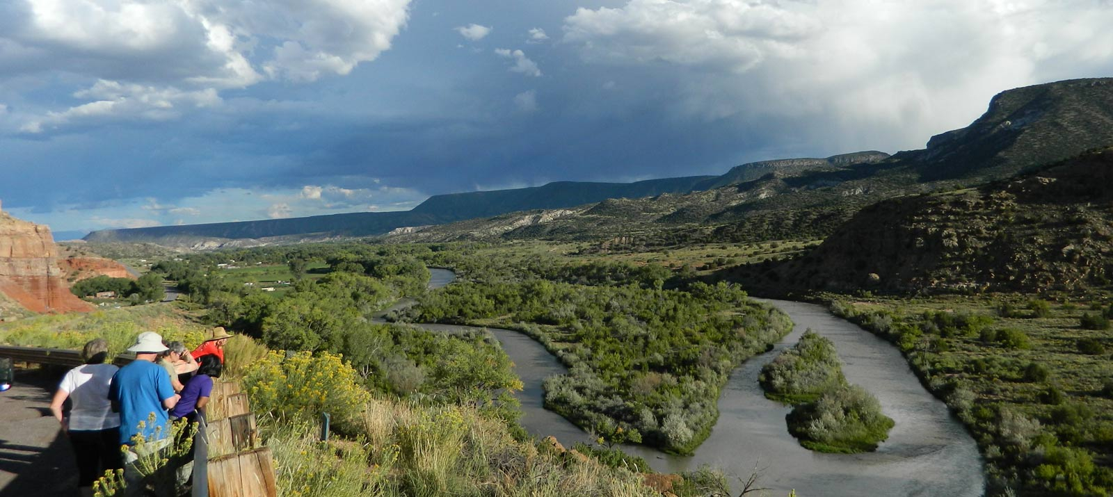 Custom Group Tours Scavenger Hunts Santa Fe with regard to Road To Abiquiu