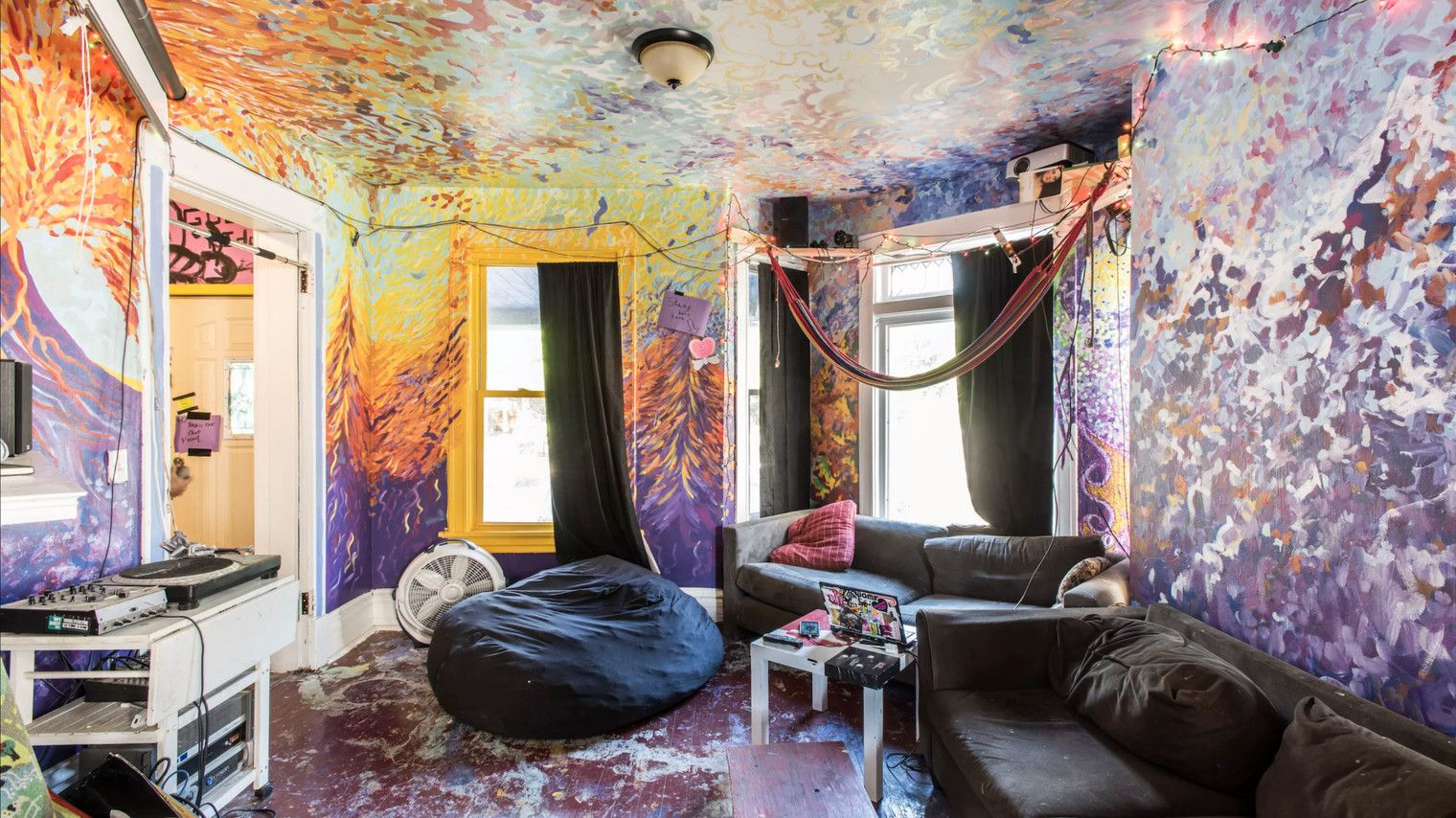 Inside Our Favorite Chicago Homes | Home, Midcentury Home, Color Of The ... regarding See What Happens When 1 House Takes On 8 Wallpapers