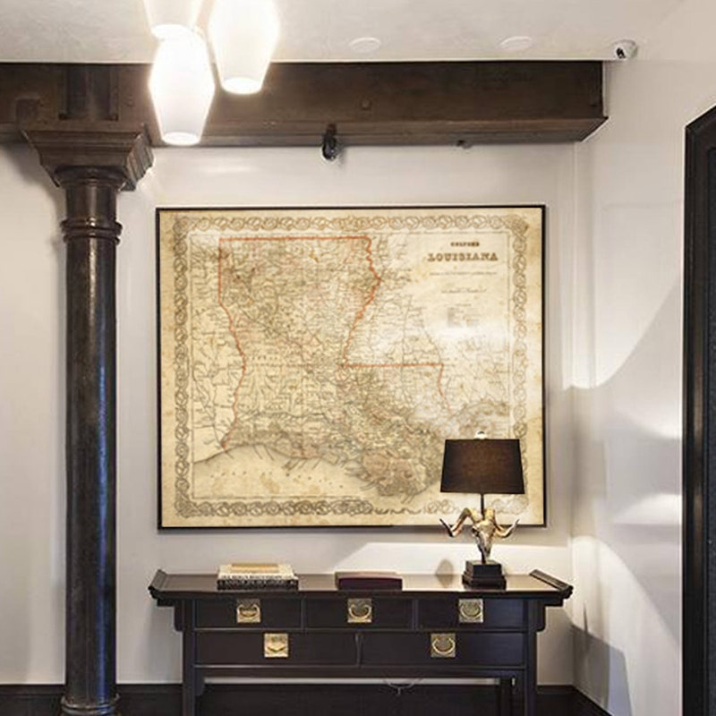 Displaying Artwork Creatively Across Historic Louisiana Wall Spaces