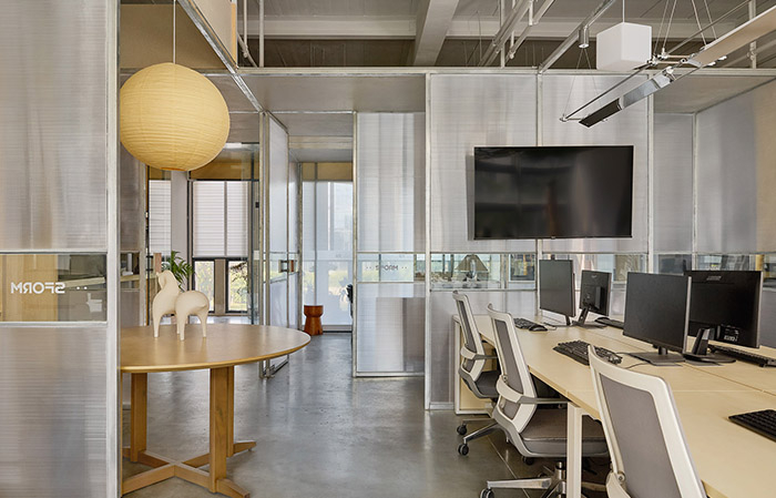 The Poetic Reinvention Of The Micro-Office Space By Sform Design - 谷德设计网 pertaining to My Houzz: Ronnie Wood’s Old Art Studio Gets A Makeover - (Studio Art)