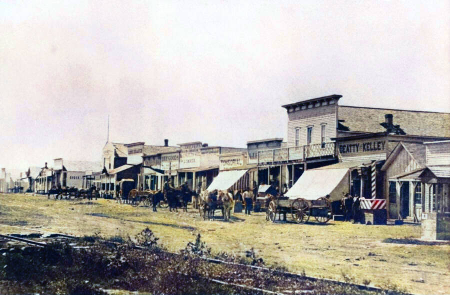 Wild West Photos: 45 Colorized Pictures Of Life On The Frontier within Buffalo Head