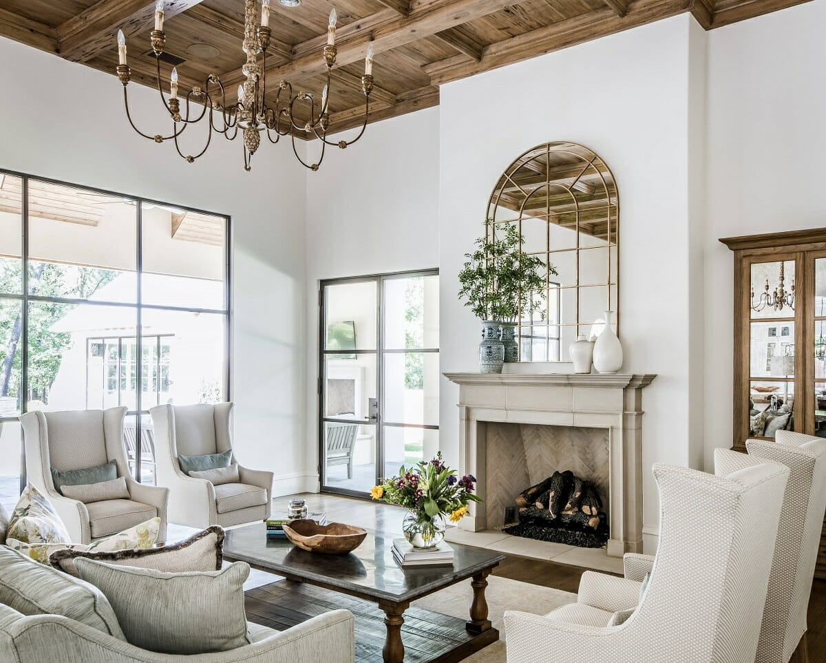 12 French Country Interior Design Looks For Every Room in Fleur De Lis Studio Wall Patina