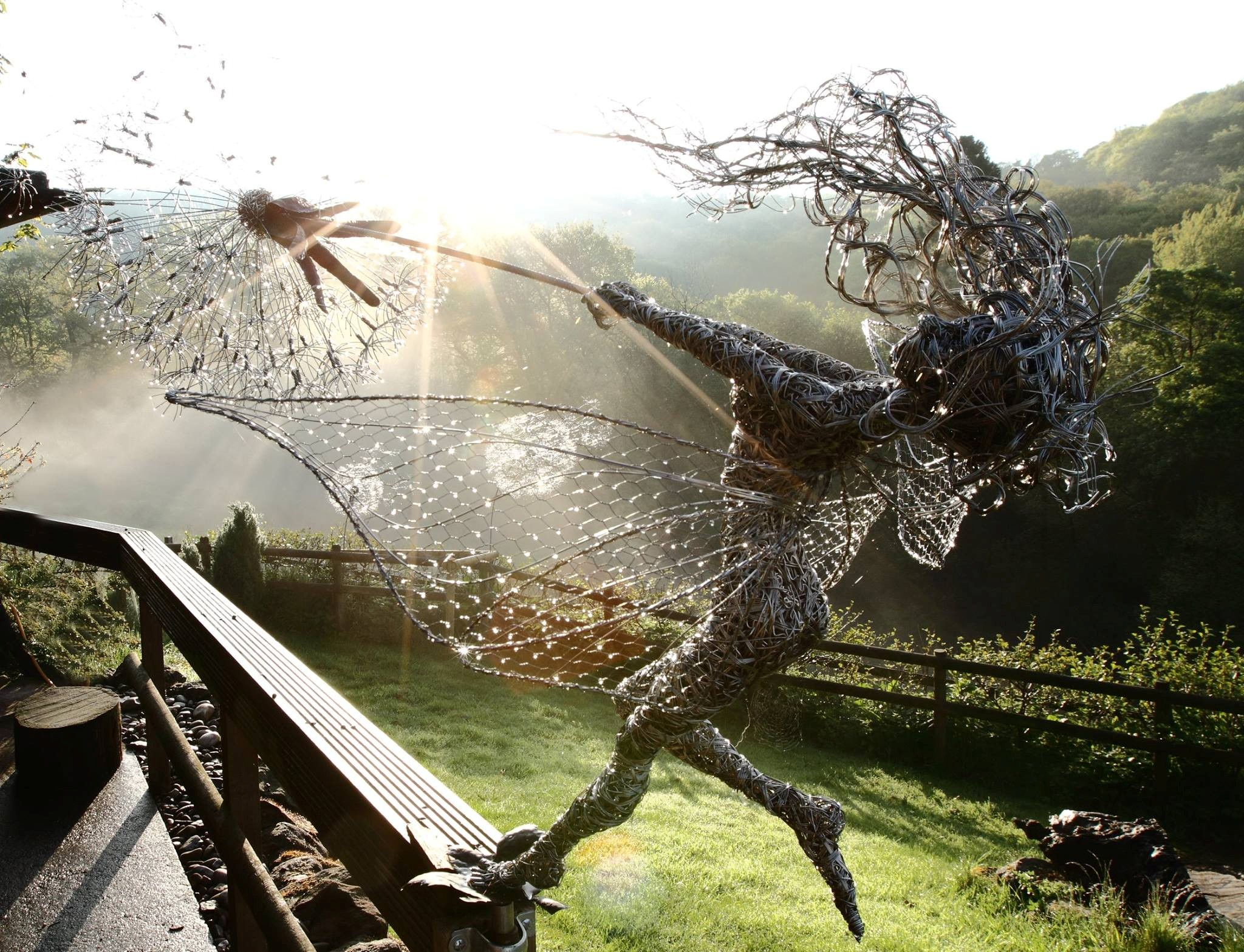 15 Beautiful Wire Sculptures That Redefine The Art Of Twisting for How Artisans Shape Wire Into Expressive Wall Sculptures That Tell a Story