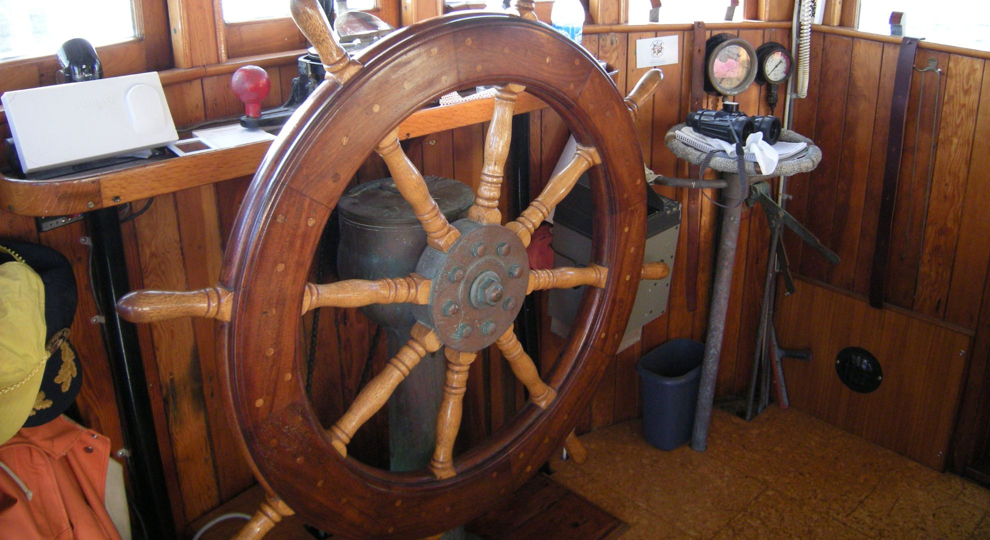 Ship Steering Wheel: A Timeless Maritime Tradition (Updated) with regard to Exploring the Craftsmanship Behind Hand-Painted Wooden Ship Wheels and Starfish Details
