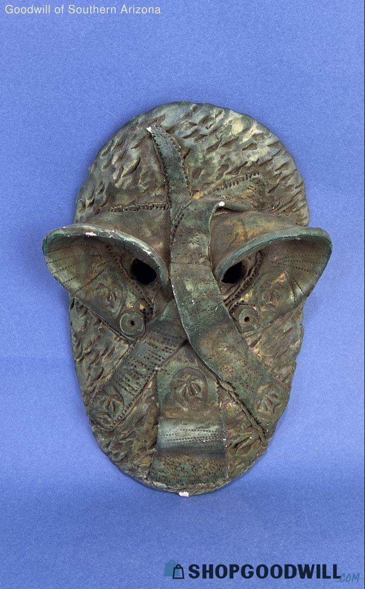 Hand Made Green Wall Mask | Shopgoodwill.com with regard to Ugly Man Mask Wall D̩cor