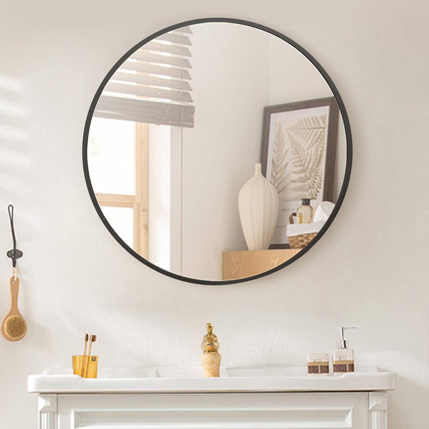 30" Round Mirrors and the Illusion of Space Maximizing Small Areas