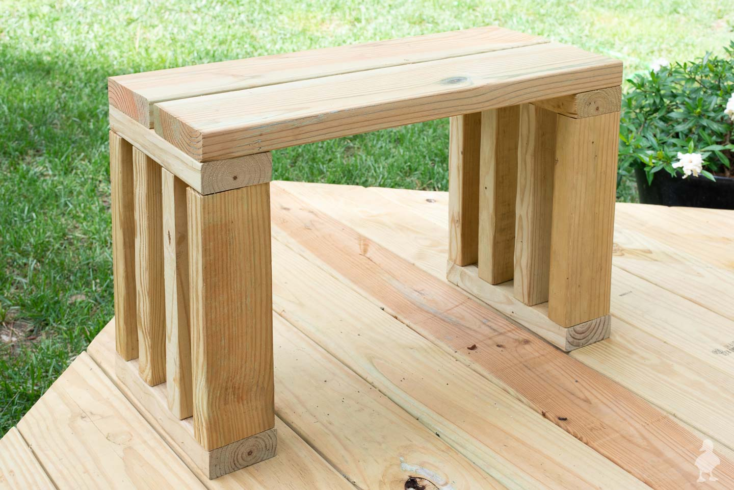 Scrap Wood Outdoor Bench Seat | Diy Garden Bench Plans inside Sourcing and Selecting the Best Wood for Your Scrap-Wood Bench