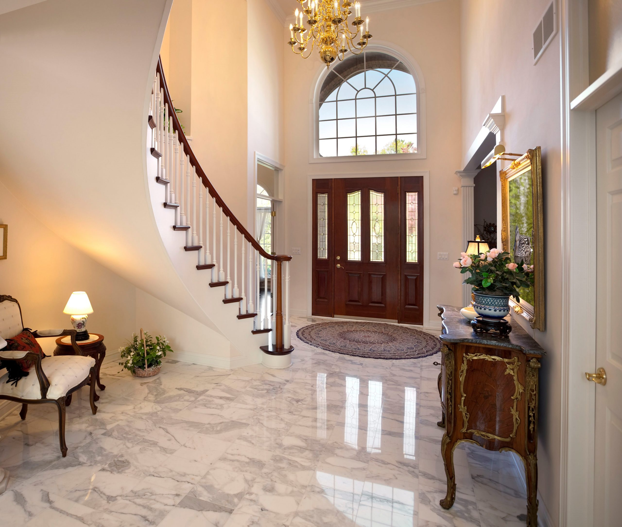 Designing with the Miseno Americana Mirror Elevating Your Space