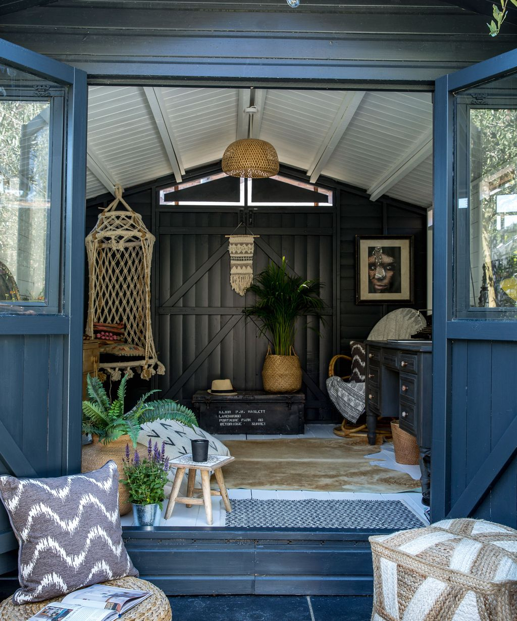 Your Garden Room Wall A Key Element in Design and Comfort