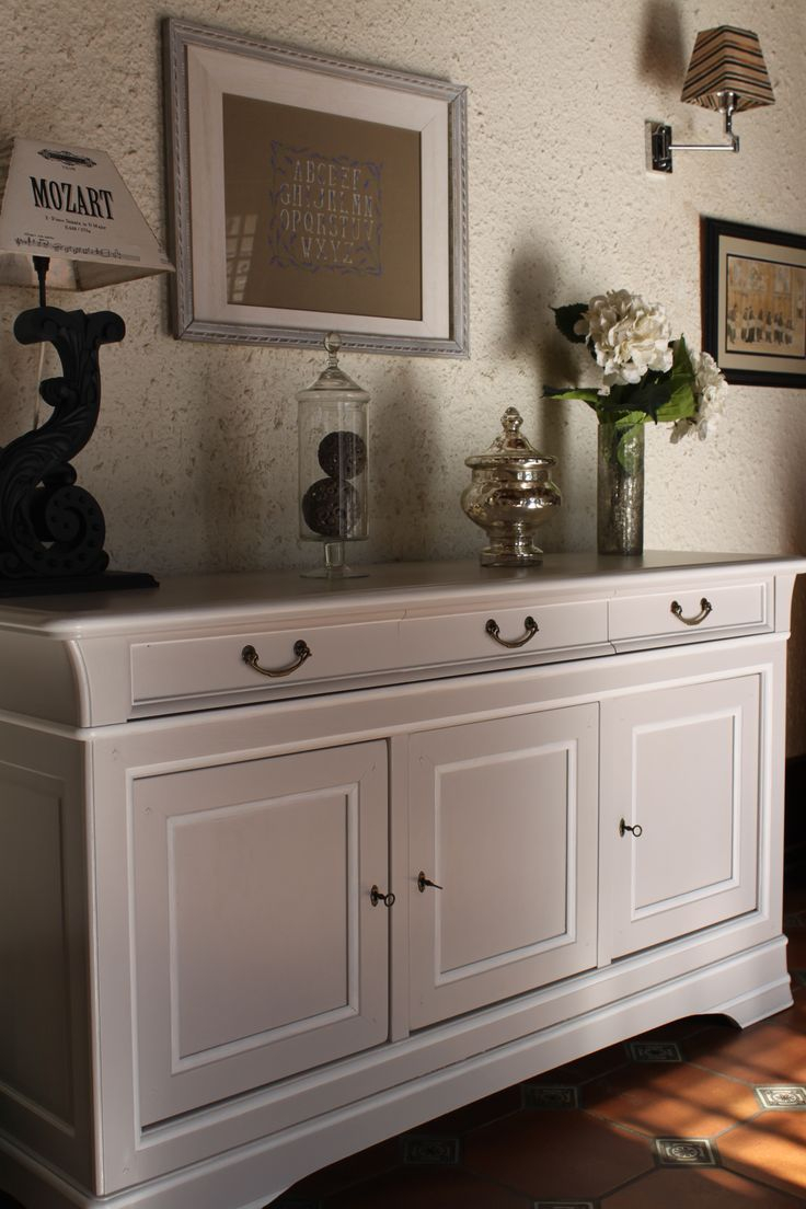 Crafting Character Infusing Personality into Your Wall Art Creations