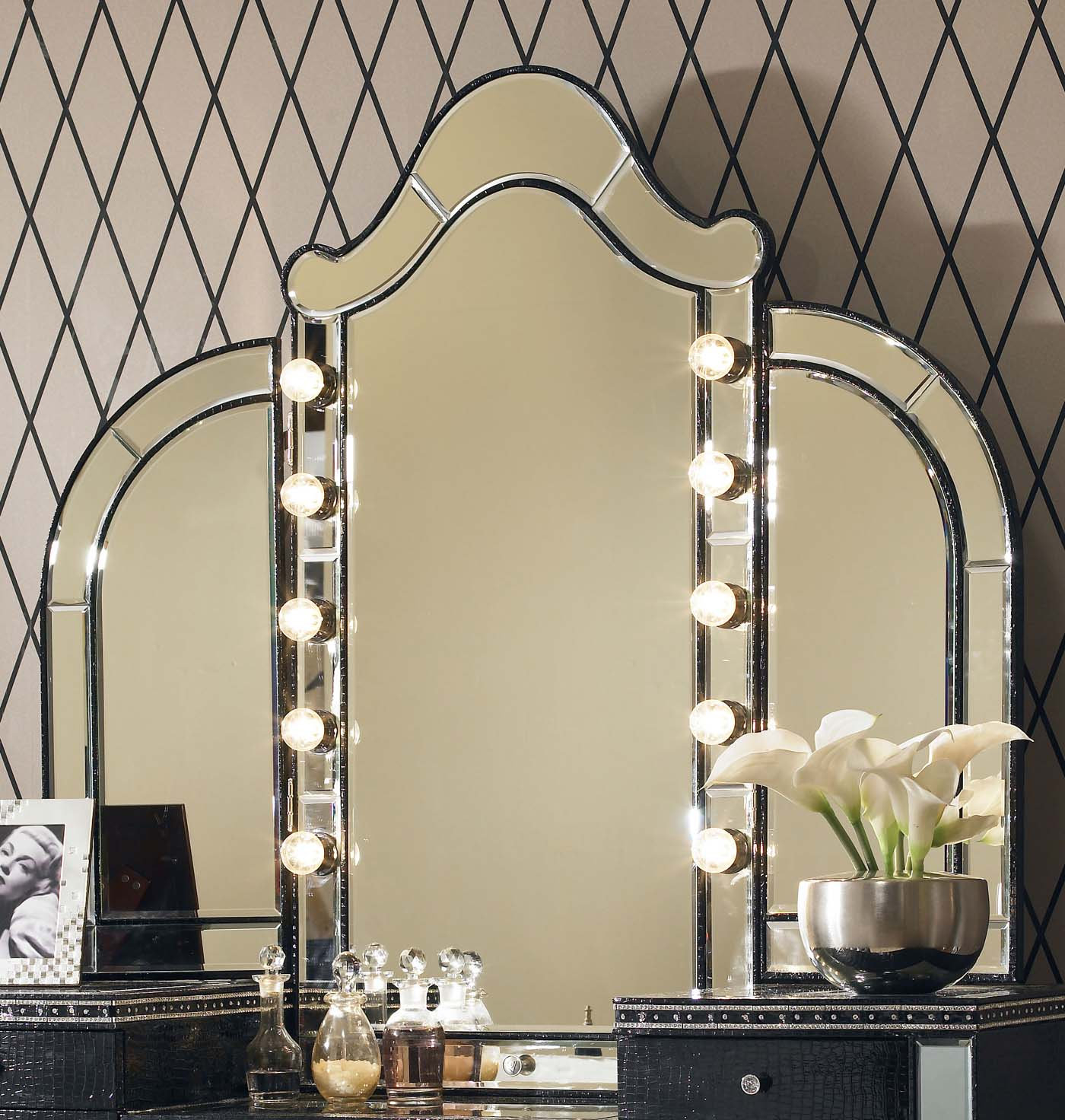 Emma Mason Signature Blitz Swank Vanity Mirror In Black Iguana ... with