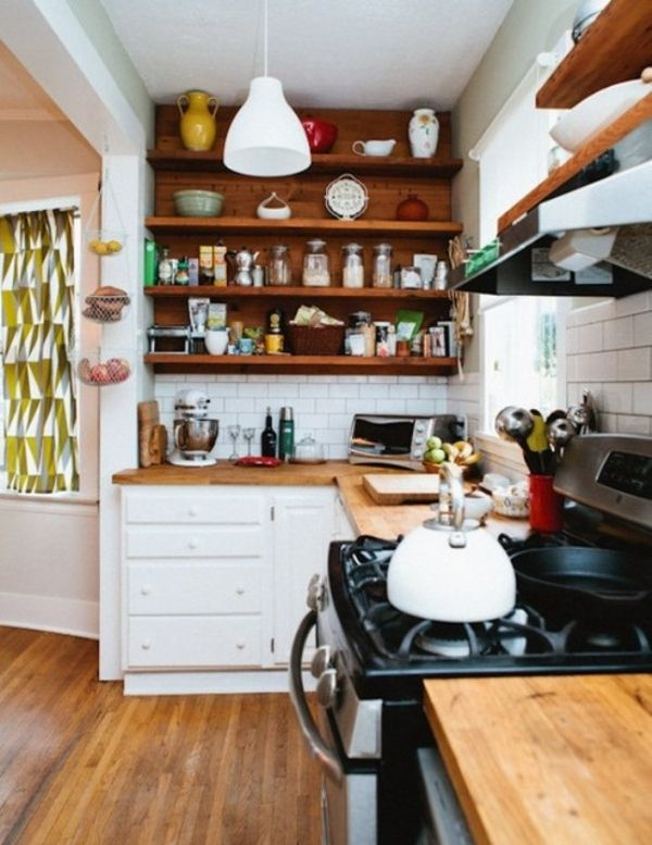 Clever Kitchen Wall Solutions for the Small Space Dweller