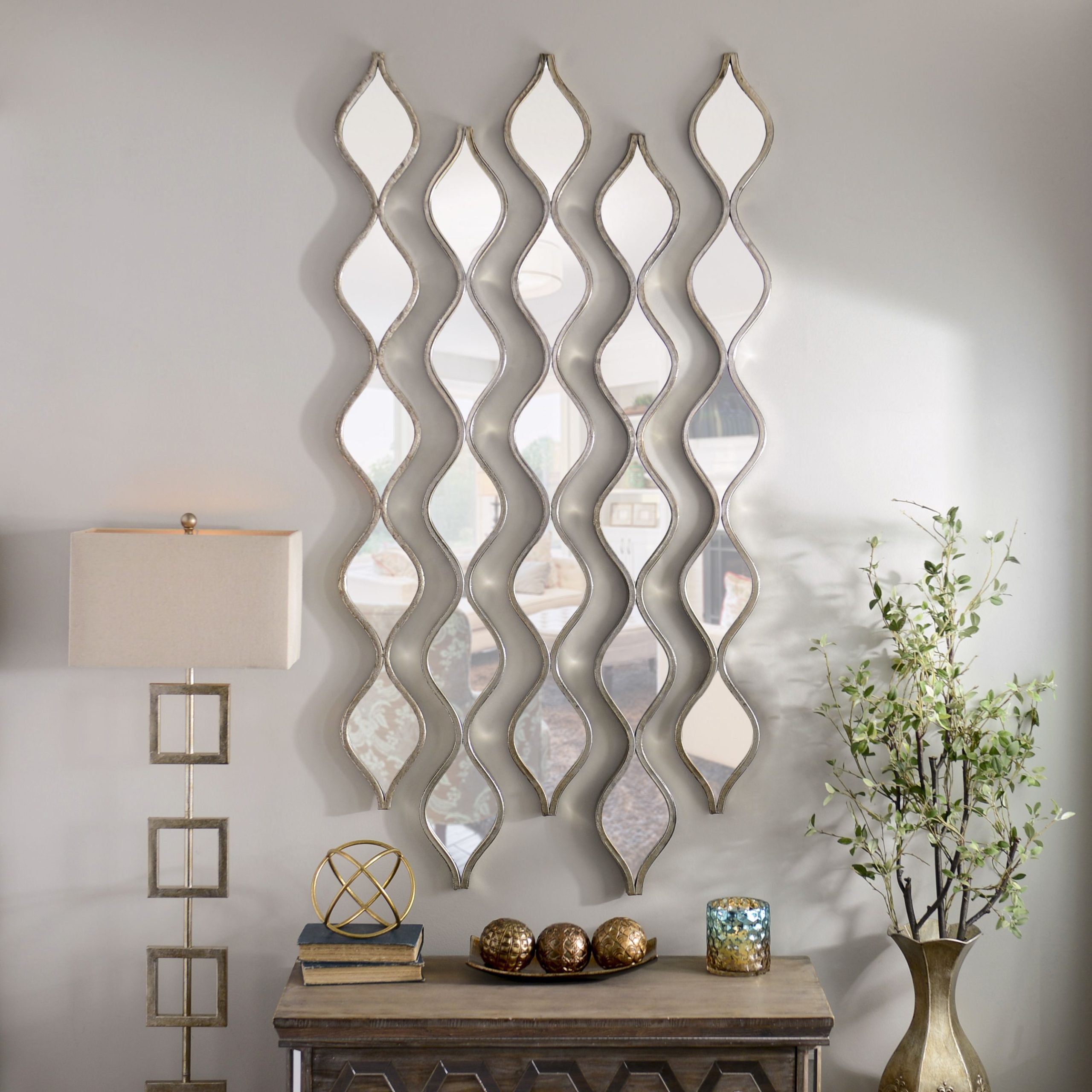 Bring The Perfect Combination Of Modern Chic And Old-Hollywood Glamour ... inside