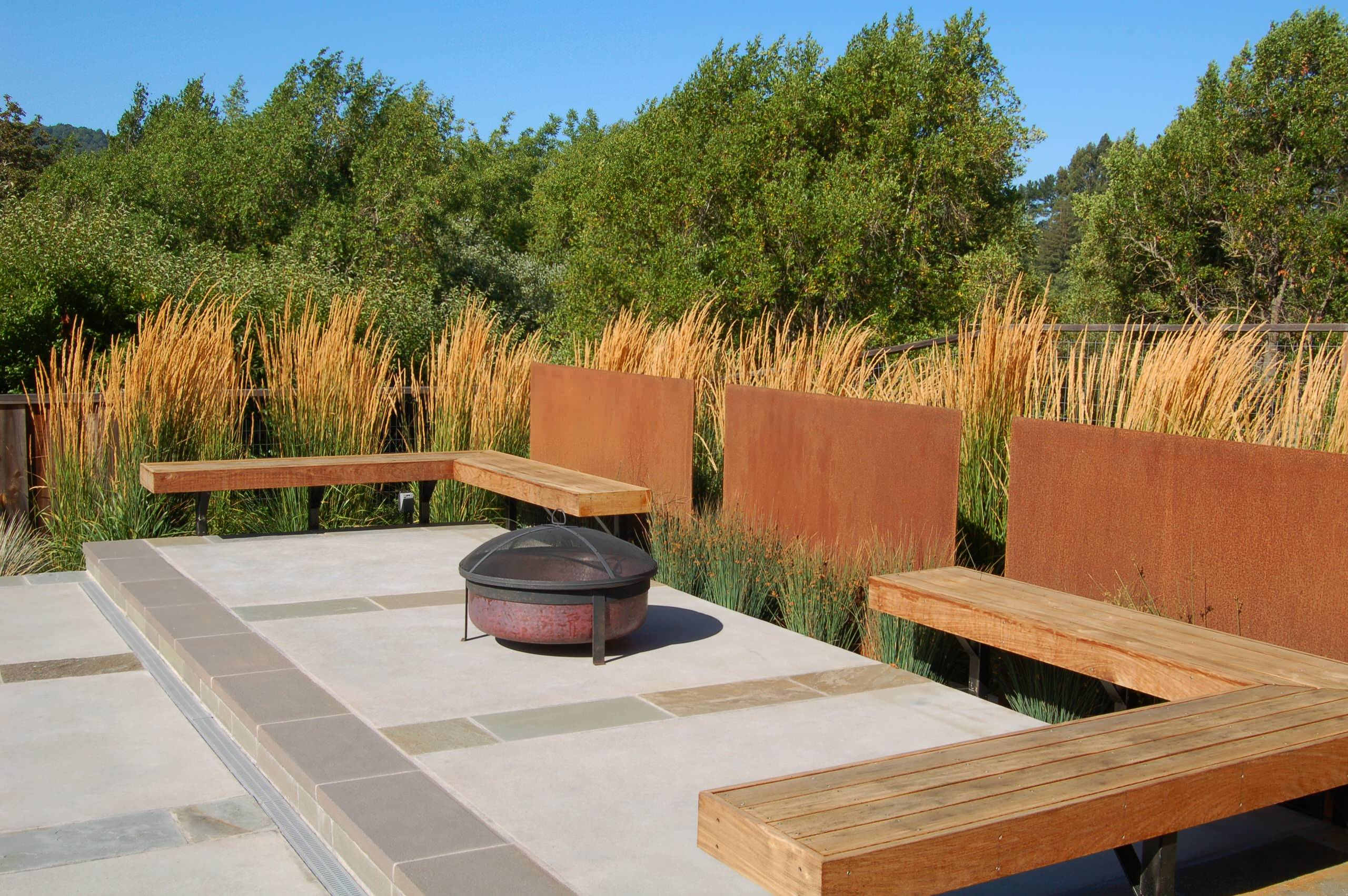 The Enduring Allure of Cor-Ten Steel in Landscape Design