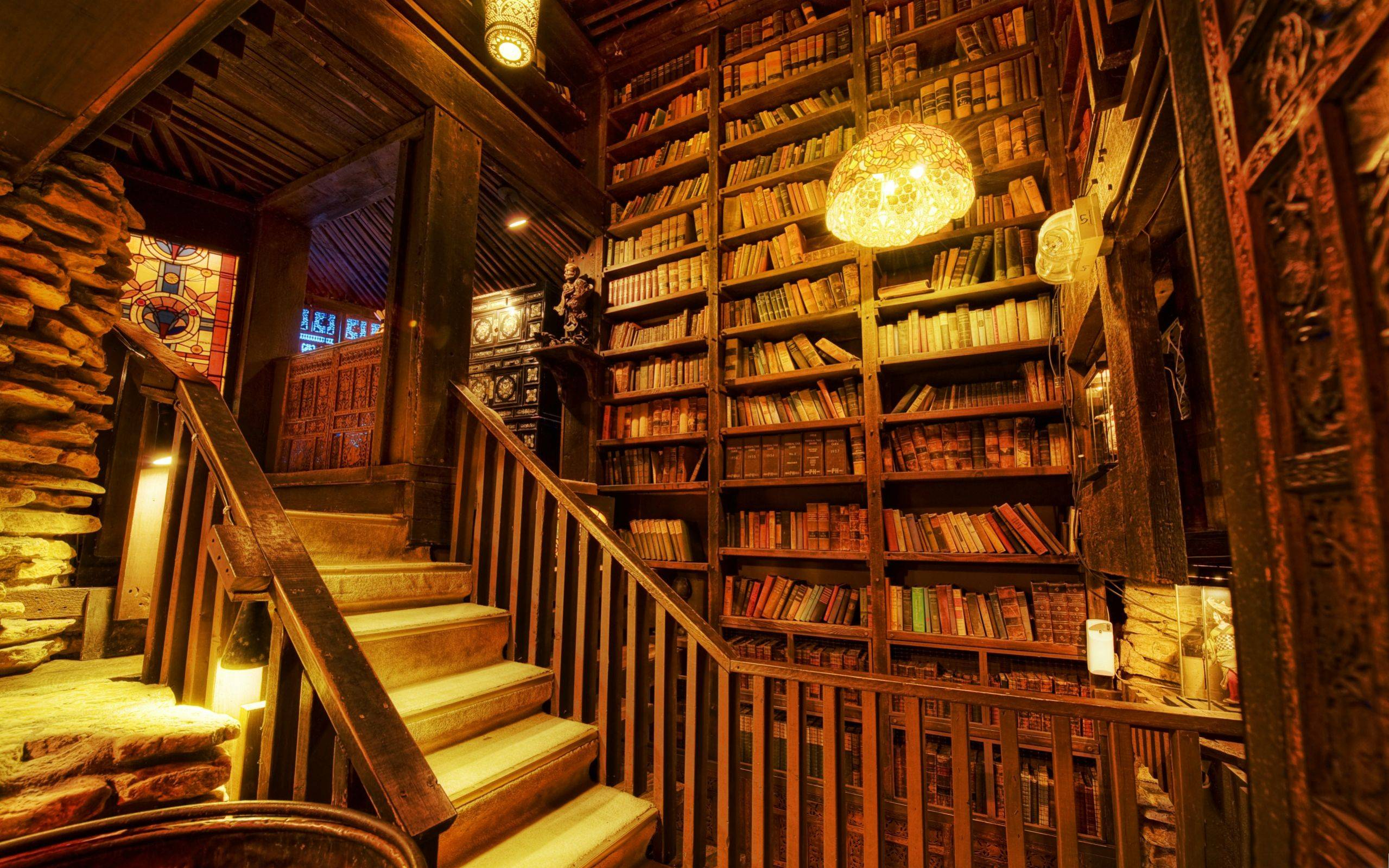 Discover the Cozy Elegance of Book Wallpaper in Interior Design
