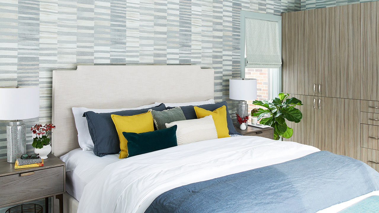 House &amp;Amp; Home - Before &amp;Amp; After: A Drab Bedroom Gets A Dreamy Makeover in