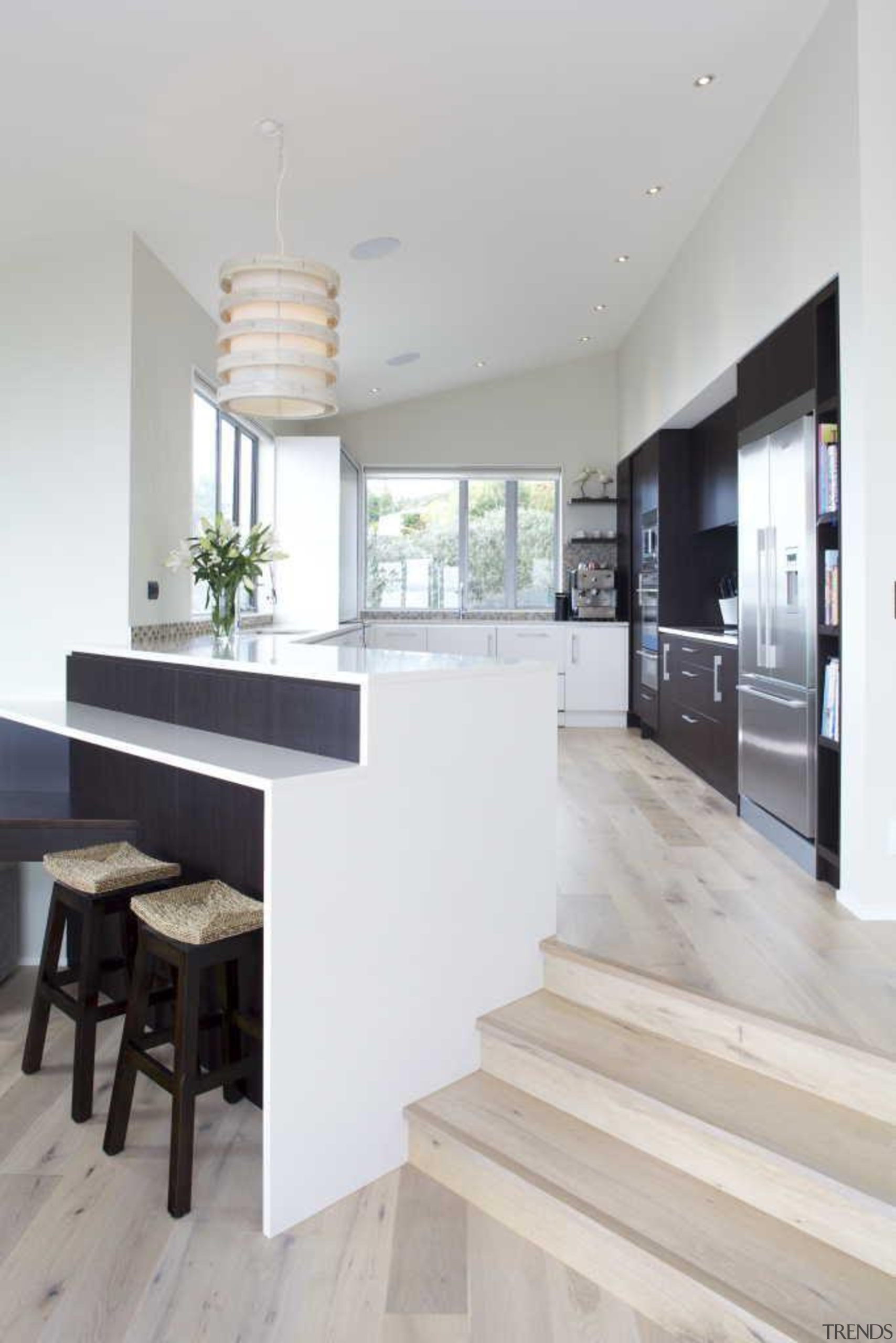 Embracing Imperfection How a Designer Elevated Her Kitchen Walls
