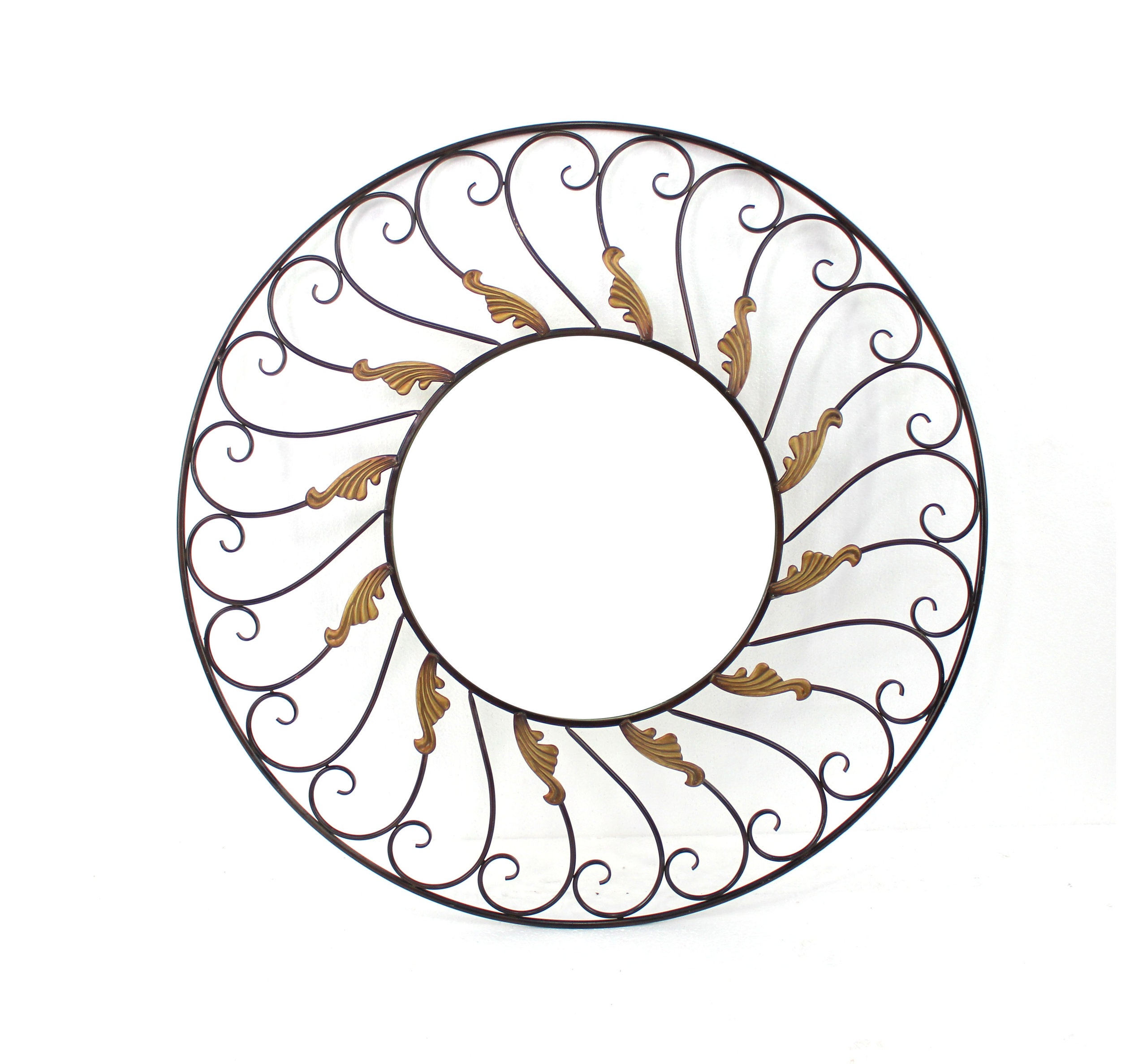 A Closer Examination of the Teton Home Metal Wall Mirror WD-054’s Design