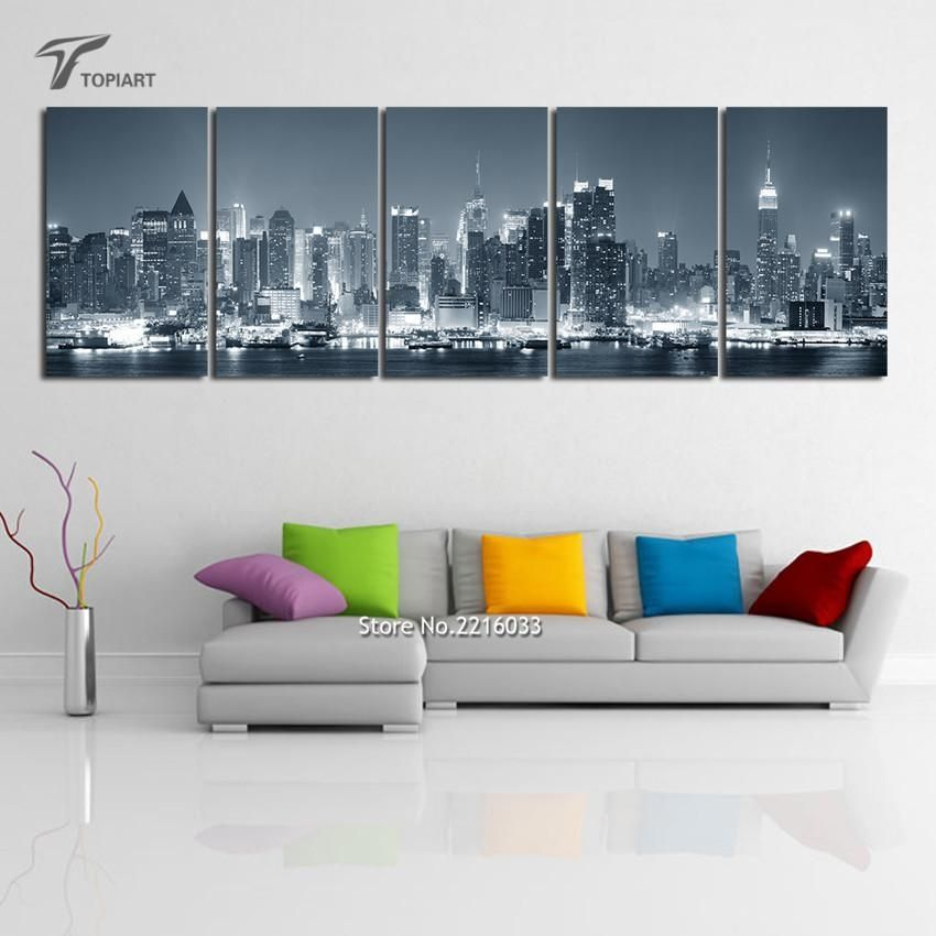 Popular Uses and Benefits of Multi-Panel Canvas Wall Art in Living Rooms