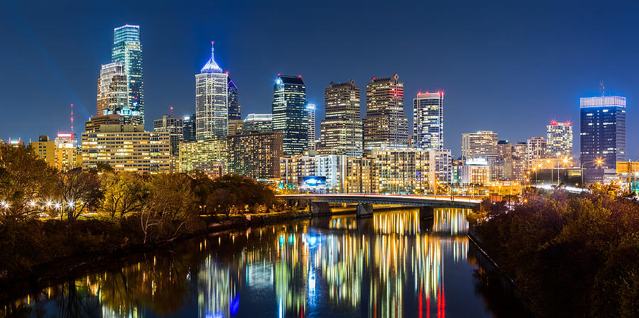 Understanding the Artistic Elements of Philadelphia’s Nighttime Cityscape