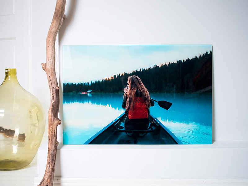 Exploring the Craftsmanship Behind Frameless Tempered Glass Prints