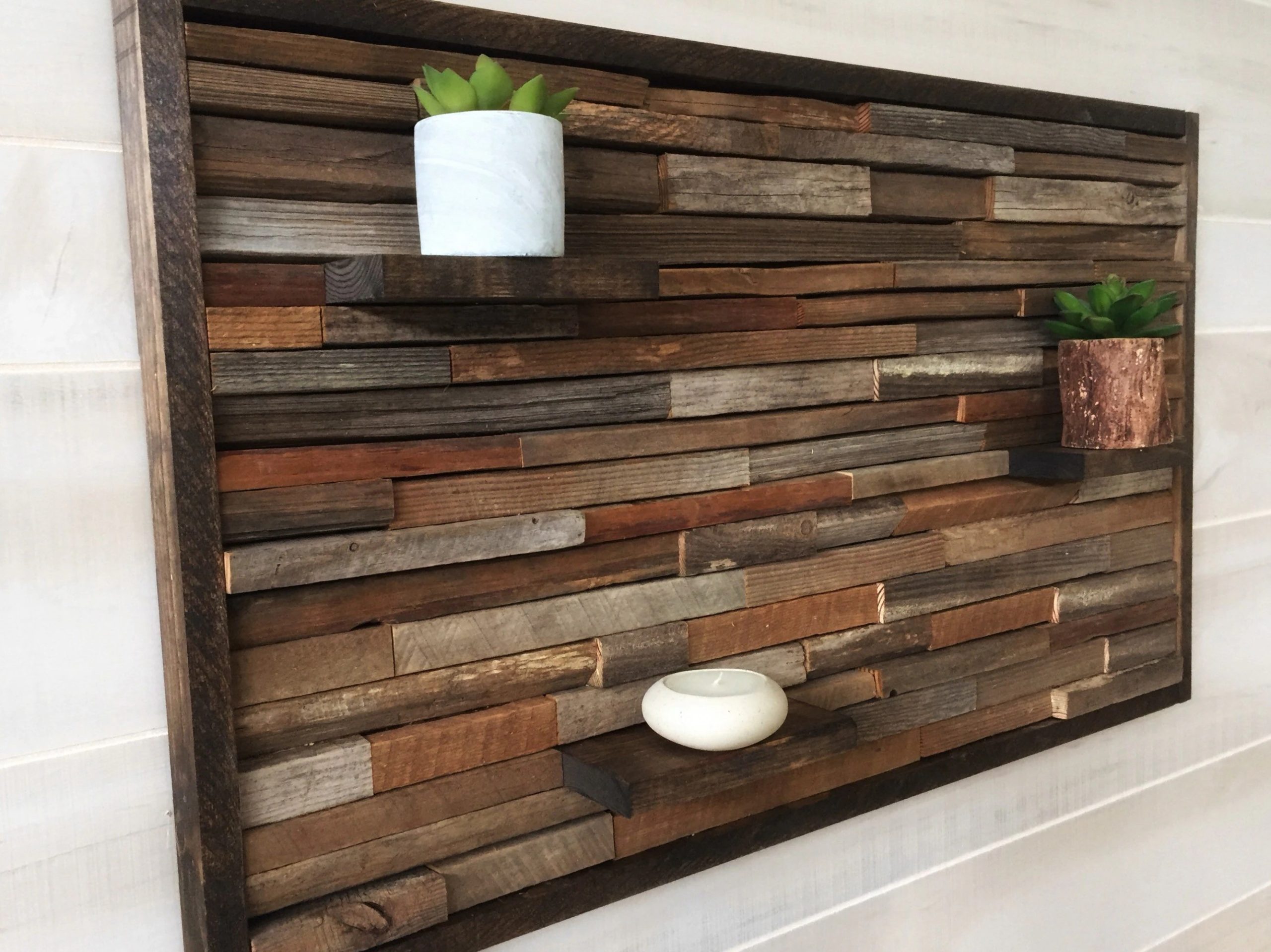 Understanding the Appeal of Faux Rustic Reclaimed Wood Wall Art
