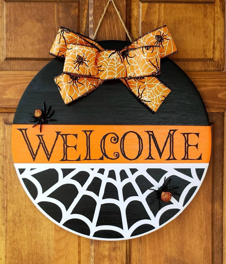Crafting Authentic Halloween Wreath Door Hangers from Wood