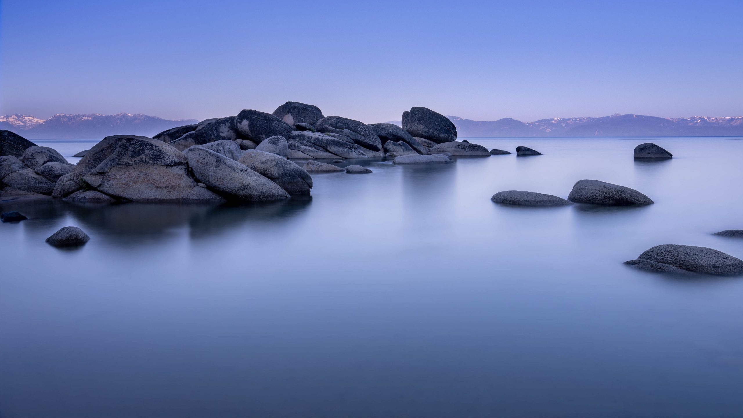 The Aesthetic Appeal of Stone and Water in Landscape Photography