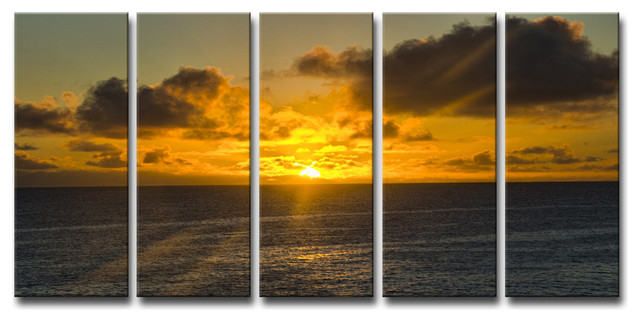 Artistic Techniques That Define Chris Doherty’s Niue Sunset III Wall Art