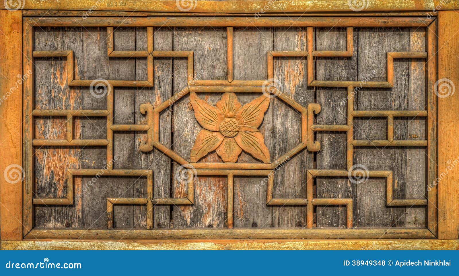 Understanding the Cultural Significance of Chinese Rustic Wood Wall Art